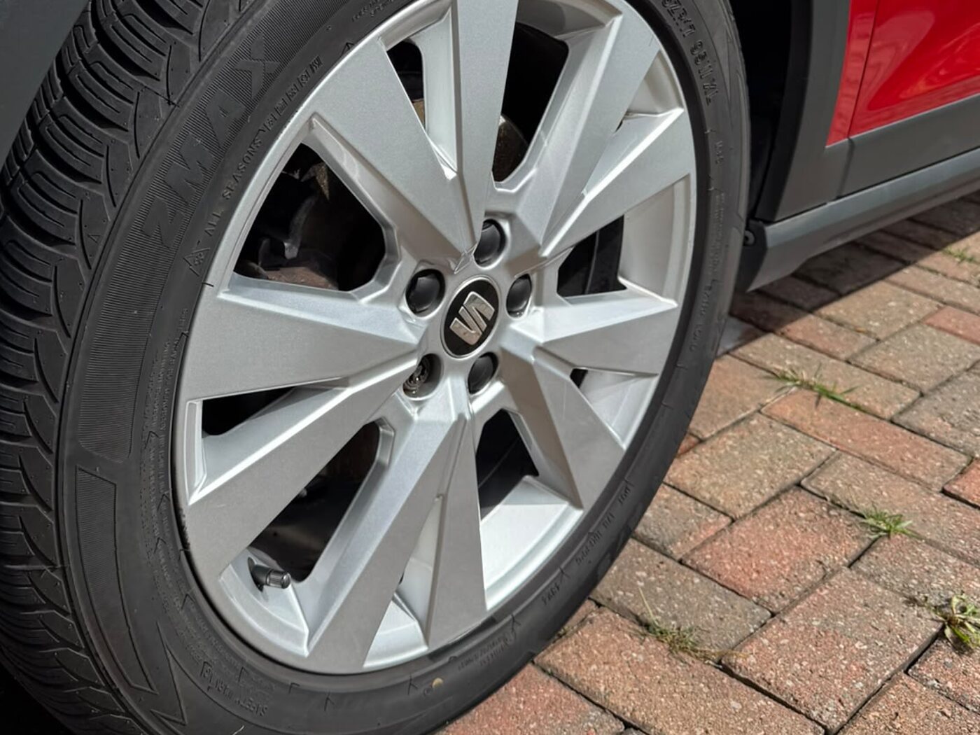Alloy wheel after cleaning — bright silver finish
